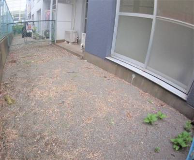 1階の特権「専用庭」物干しでもプランターで花壇でも