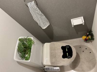 トイレ。温水洗浄便座付です。