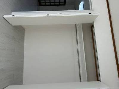 収納　観音扉で中が見えない