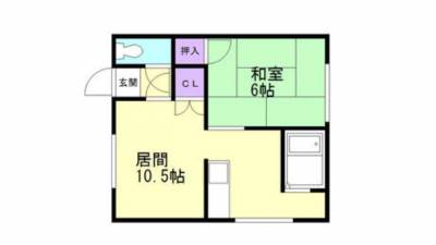 カウンターキッチンを中央に配置。広々間取り。バストイレ別。