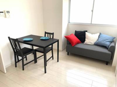 リビング　家具付き