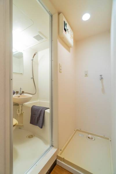 室内洗濯機置場！ユニットバスの近くにあり便利！