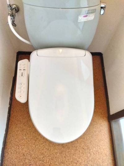 温水洗浄便座