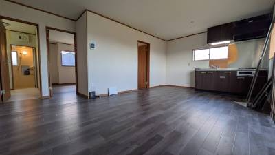 13.2帖の広々LDK。