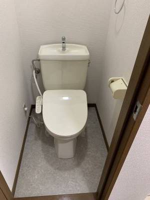 ウォシュレット新品。