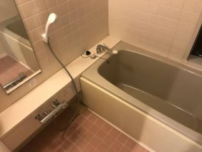 浴室は乾燥機付
