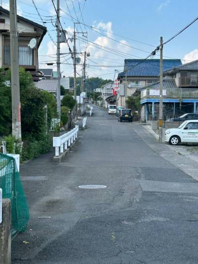 近隣の車通り