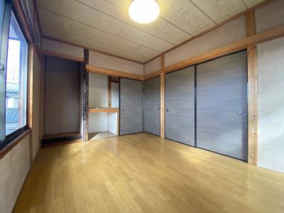2階、南西側の洋室