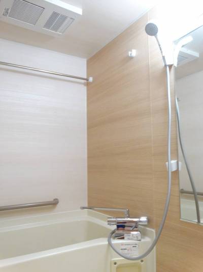 浴室乾燥機付き