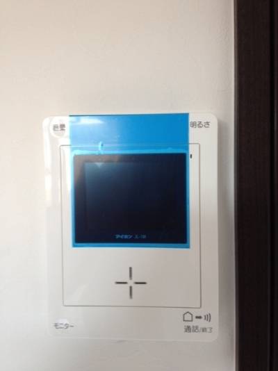 TVカメラインターホンです