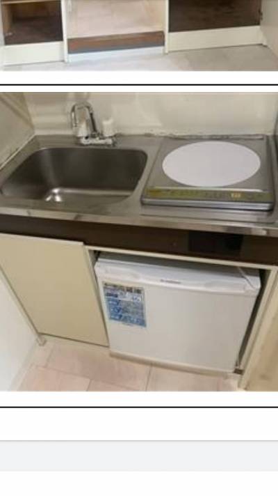 IHクッキングヒーターとミニ冷蔵庫。