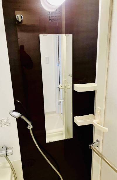 バス・トイレ別、スタイリッシュなバス
