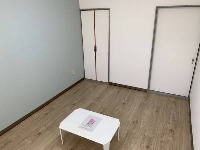 お洒落なアクセントクロスです(^^♪