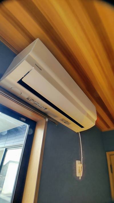 新品　東芝エアコン