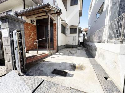 軽自動車専用の駐車場があります♪