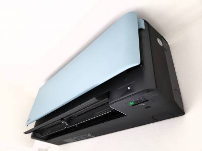 エアコンはダイキンリソラ、ソライロがお洒落です
