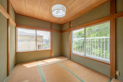眺望の良い２階和室です