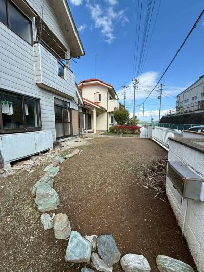 広いお庭でドッグランできます！