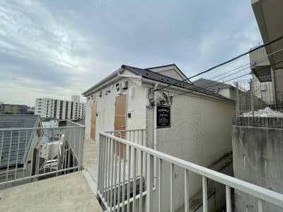 人気の「上大岡駅」から8分、生活が完結する立地が魅力です！