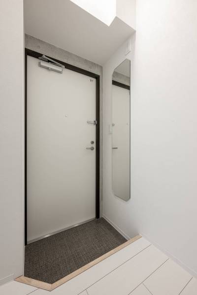 風水を考えた八角形の姿見がついて運気アップ‼️