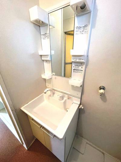 洗面台もリフォームされています！