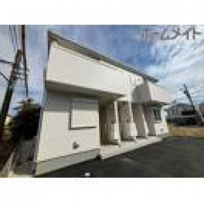 駅近!ペット可!エアコン2台・駐車場2台!設備充実・買物便利