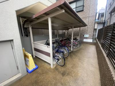 駐輪場は登録制です。330円/月