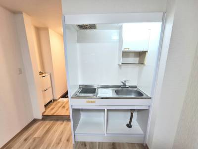 ミニキッチンはIH