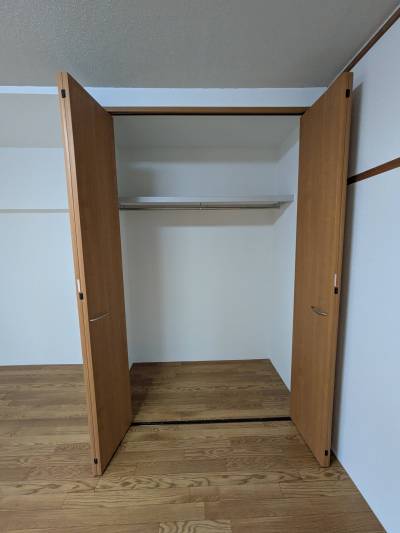 収納力バッチリのクローゼットです。
