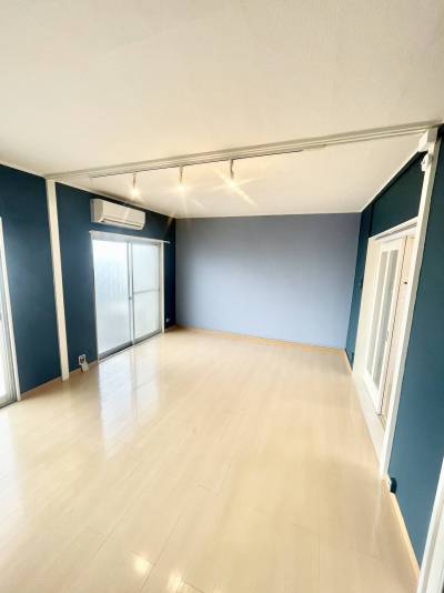 冬暖かく夏は風が通り涼しい。南側に窓が２つで日当たり最高。