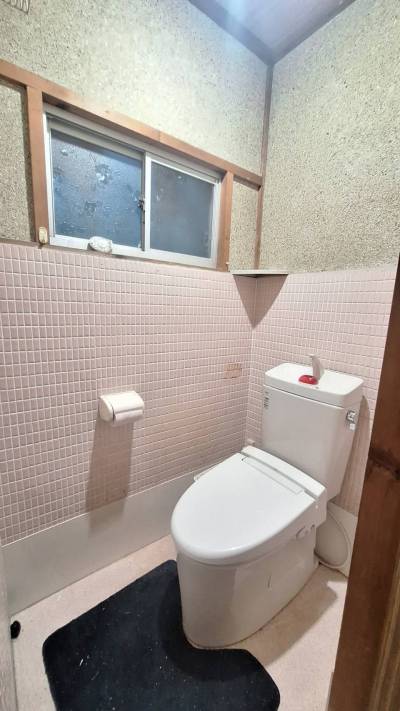 温水洗浄便座がうれしいお手洗い♪