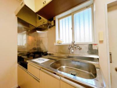 新品シングルレバー水栓設置済みで便利^_^