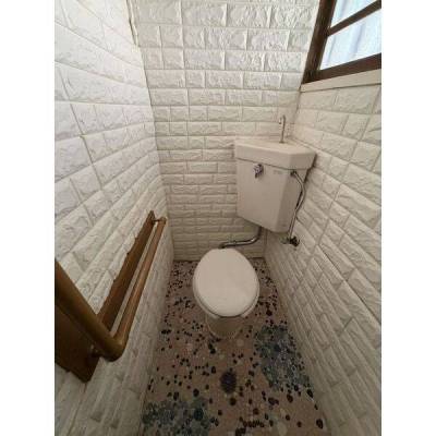 トイレも水洗です。