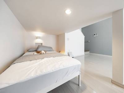 アンダーロフトなのでベッドは階段の登り降りなし♪