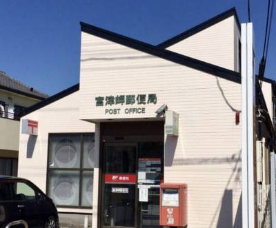 徒歩2分距離にあります。
