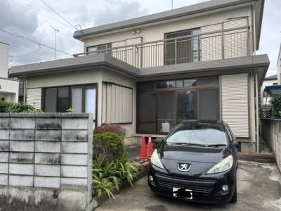 このエリアで貴重な駐車場付き。背高1BOXも駐車可。