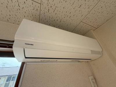 エアコンは新品に交換しました！