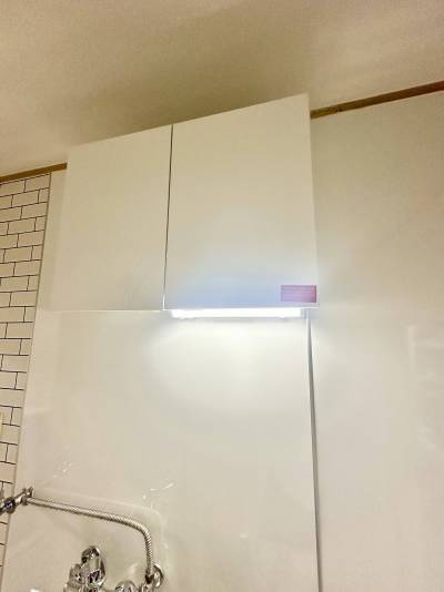 吊り戸棚も新品をご用意しました^ ^