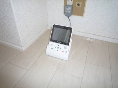 カラーモニターインターホン