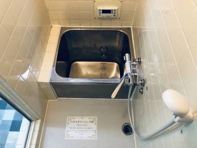 新しい湯沸かし器に交換