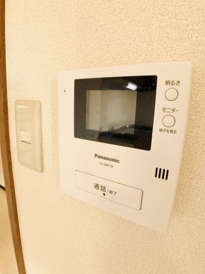 もちろんTVモニターホンも導入済み♪