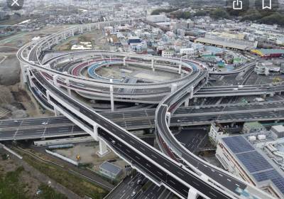 港北インター近くなのでお車での移動もとても便利な立地です♪