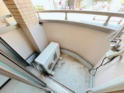 １０１の写真ですが、３階３０１も同様です