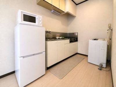 家電レンタル充実！冷蔵庫、洗濯機、電子レンジ、コンロ完備