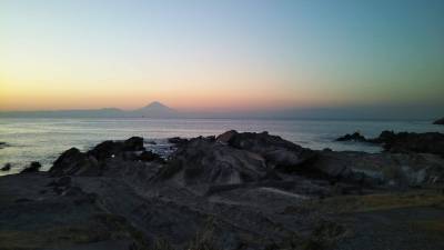 城ケ島からの富士山の夕景（車で３０分）