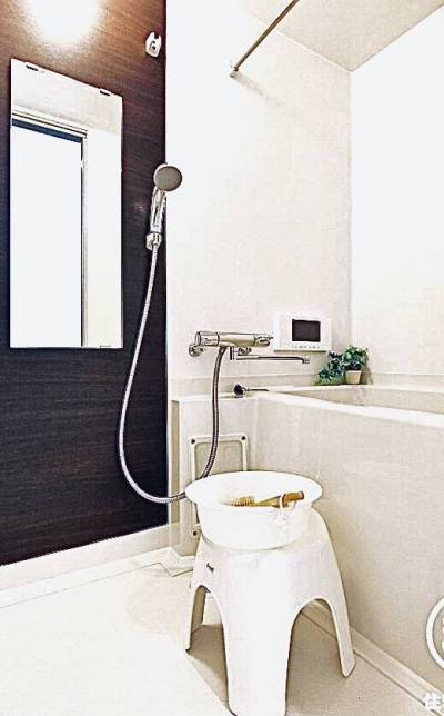 広々バスと浴室乾燥機