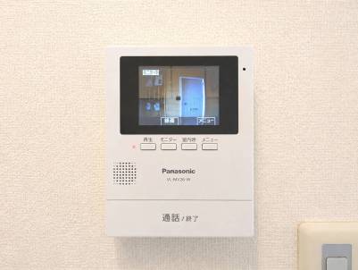 訪問者を事前に確認できるから防犯面も安心！