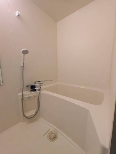 サーモスタット付水洗で快適なシャワーができます！