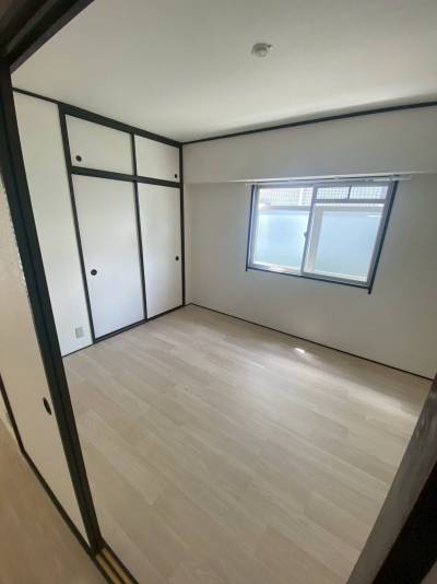 リフォーム前のため別部屋のイメージです。