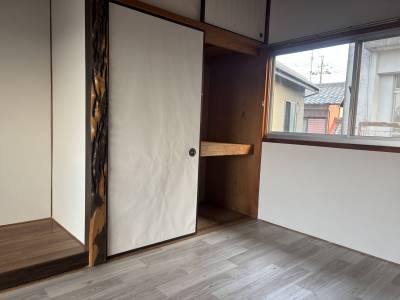 広い押入れ収納です